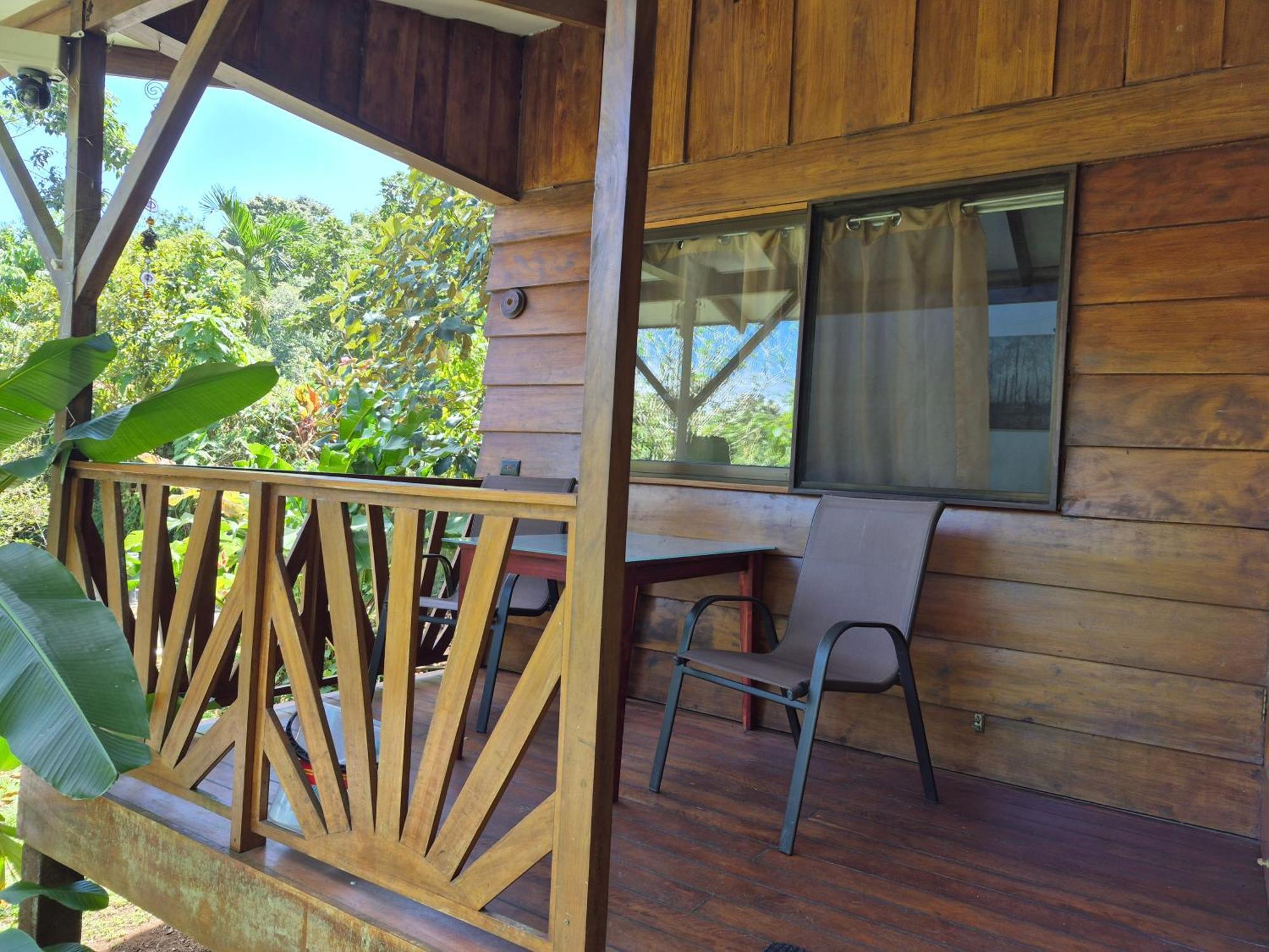 Centro Ananda Bed and Breakfast Guápiles Εξωτερικό φωτογραφία